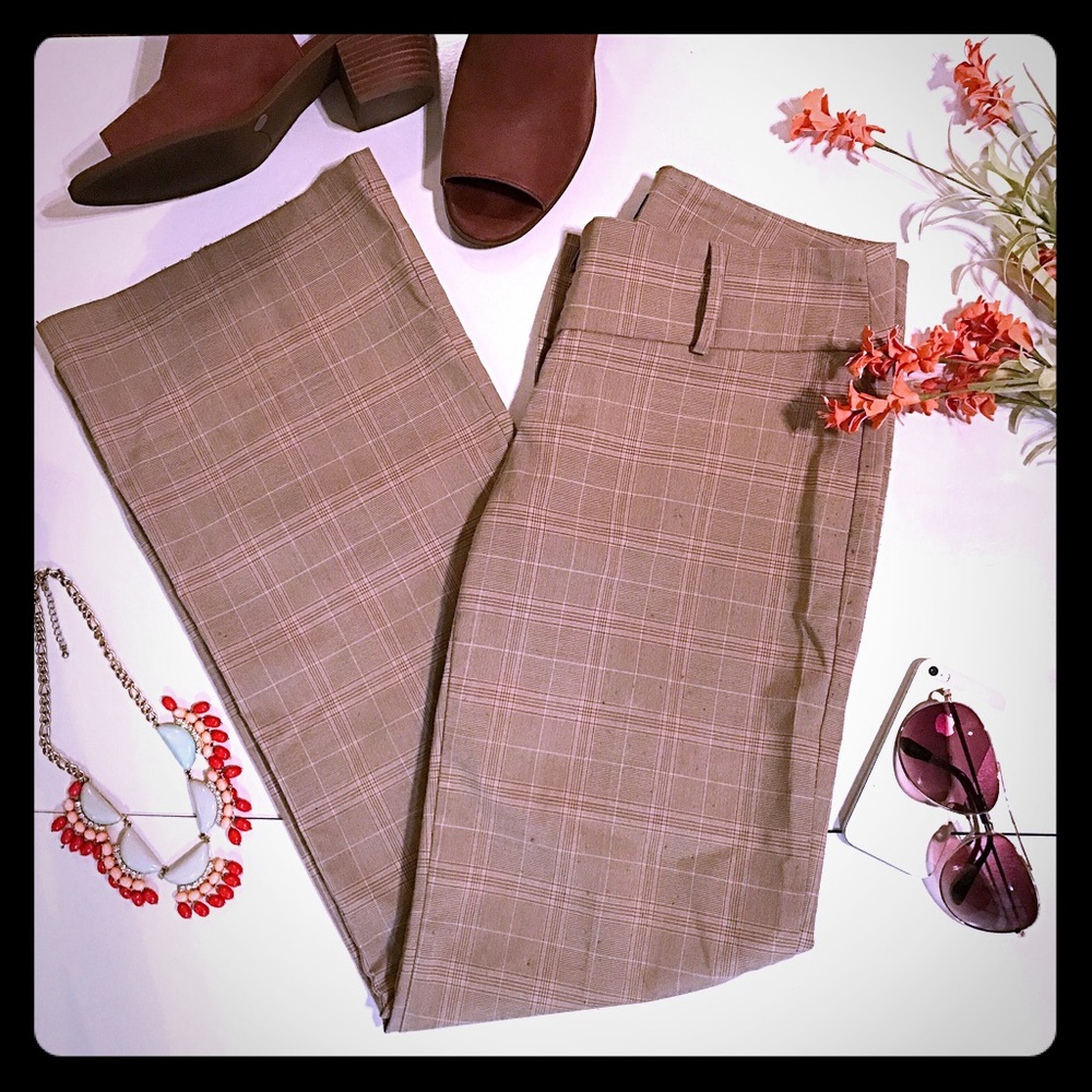 ❌DONATED❌ Wet Seal | Tan/Pink Plaid Dress Pants